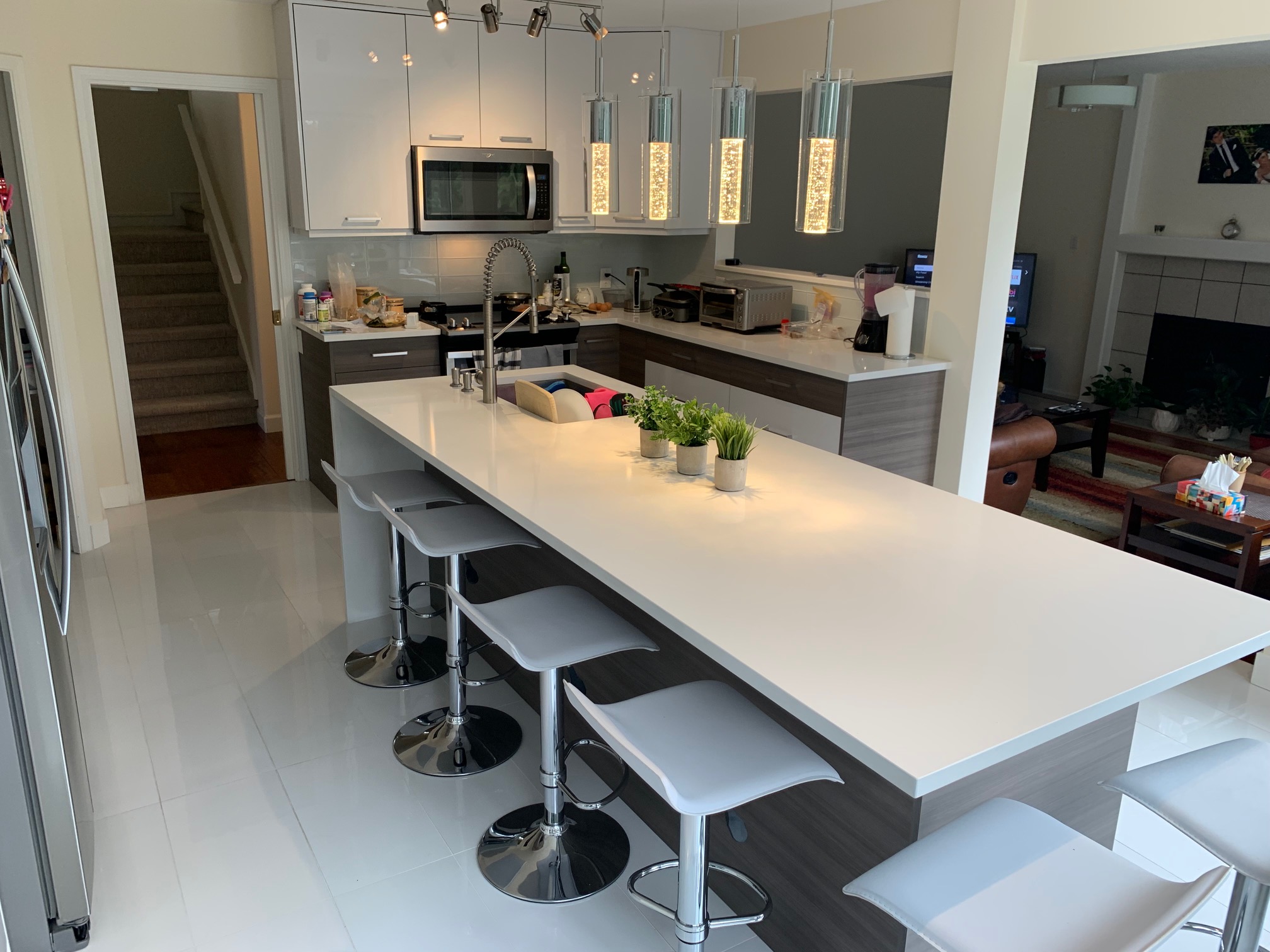 Kitchen renovation featured in Avalin's existing project portfolio